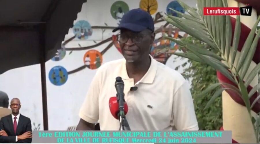 Rufisque : près de 1 000 tuyaux distribués à 35 quartiers par le maire Oumar Cissé pour améliorer l&rsquo;assainissement
