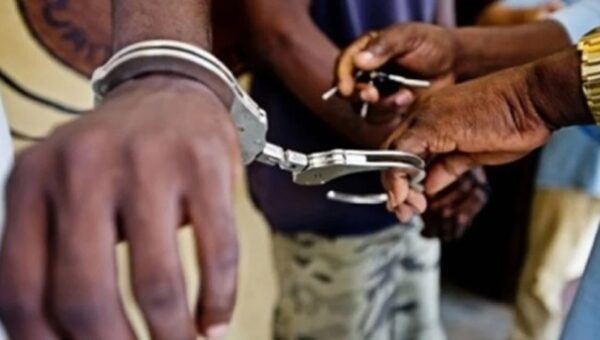 Affaire Braquages en série à Ndiassane, Louga et Tivaouane : l’arrestation du “marabout” Saidy Diallo fait tomber plusieurs suspects