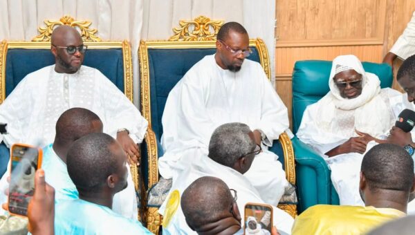 Grand Magal : depuis Touba, Ousmane Sonko appelle à la paix et à l’unité