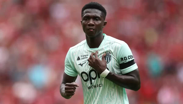 Mercato : Chelsea entre à son tour dans la course pour Lamine Camara.