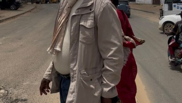 Cité Sipres : El Hadj Palla Mbengue réhabilite une voie et un rond-point laissés à l’abandon