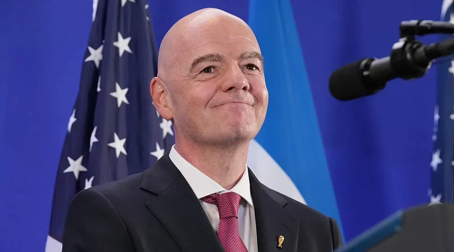 FIFA : Gianni Infantino cède à la pression et abandonne le projet d’investissements privés