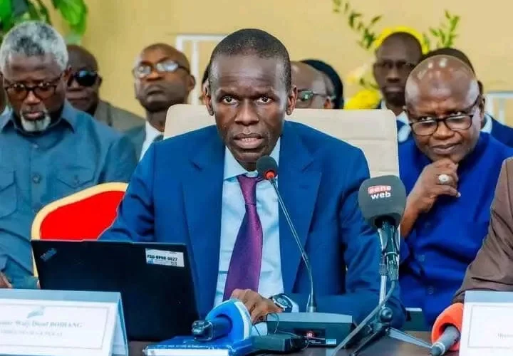 Waly Diouf Bodiang : une passation de services qui soulève des interrogations