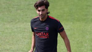 Football : Ferran Torres, champion du monde avec l’Espagne, s’engage avec le PSG jusqu’en 2031