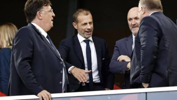 Crise à la FIFA : l’UEFA, la CONCACAF et l’AFC envisagent une compétition intercontinentale, l’Afrique écartée