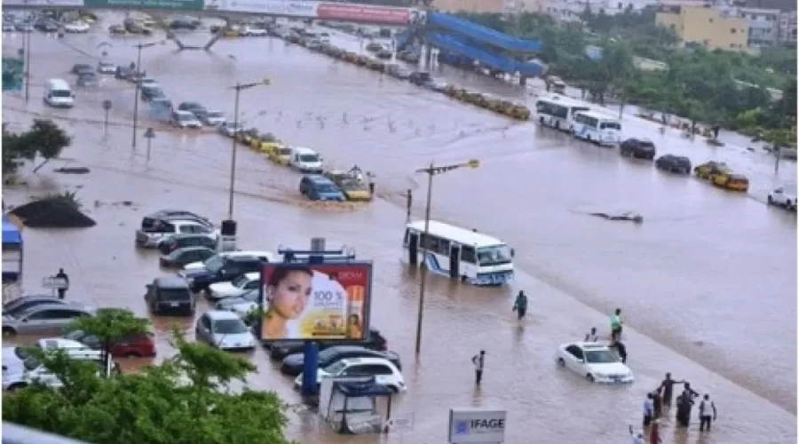 Inondations à Dakar : quelles garanties pour assurer la bonne organisation des JOJ ? Les inquiétudes grandissent