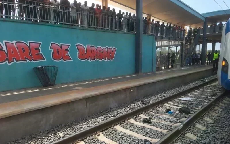 Drame à Bargny : un commerçant de 36 ans retrouvé mort dans un canal près du TER