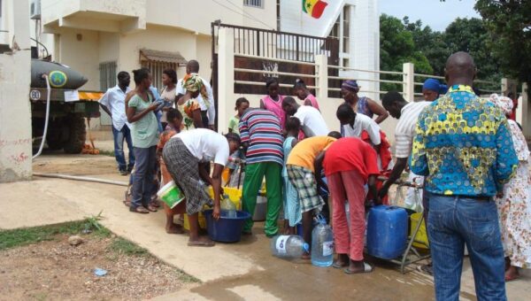 Tivaouane assoiffée : les populations réclament des solutions face à la pénurie d’eau