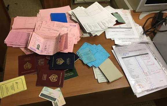 Sans papiers, sans existence : ces Sénégalais pris au piège de leur état civil racontent leur calvaire