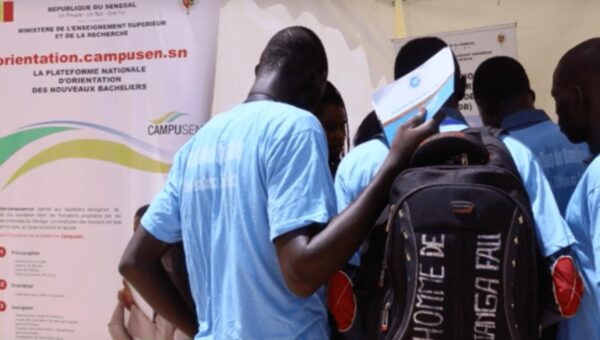 Orientation dans les Universités : Ce que doivent maintenant faire les bacheliers retardataires