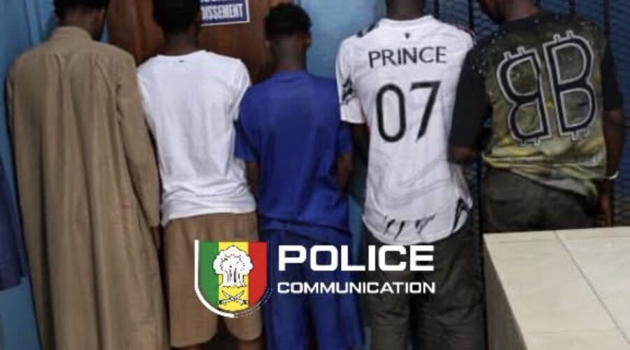ZIGUINCHOR : PLUSIEURS SUSPECTS DÉFÉRÉS AU PARQUET DANS UNE AFFAIRE DE TRAFIC DE MIGRANTS